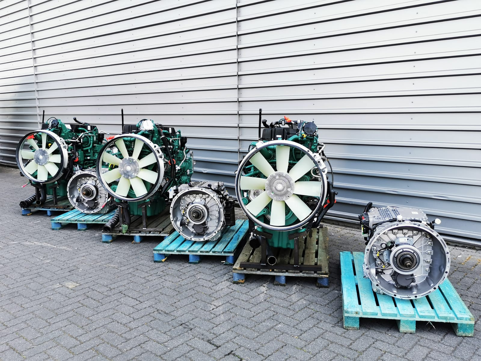 BAS PARTS & TYRES B.V. undefined: fotoğraf 14