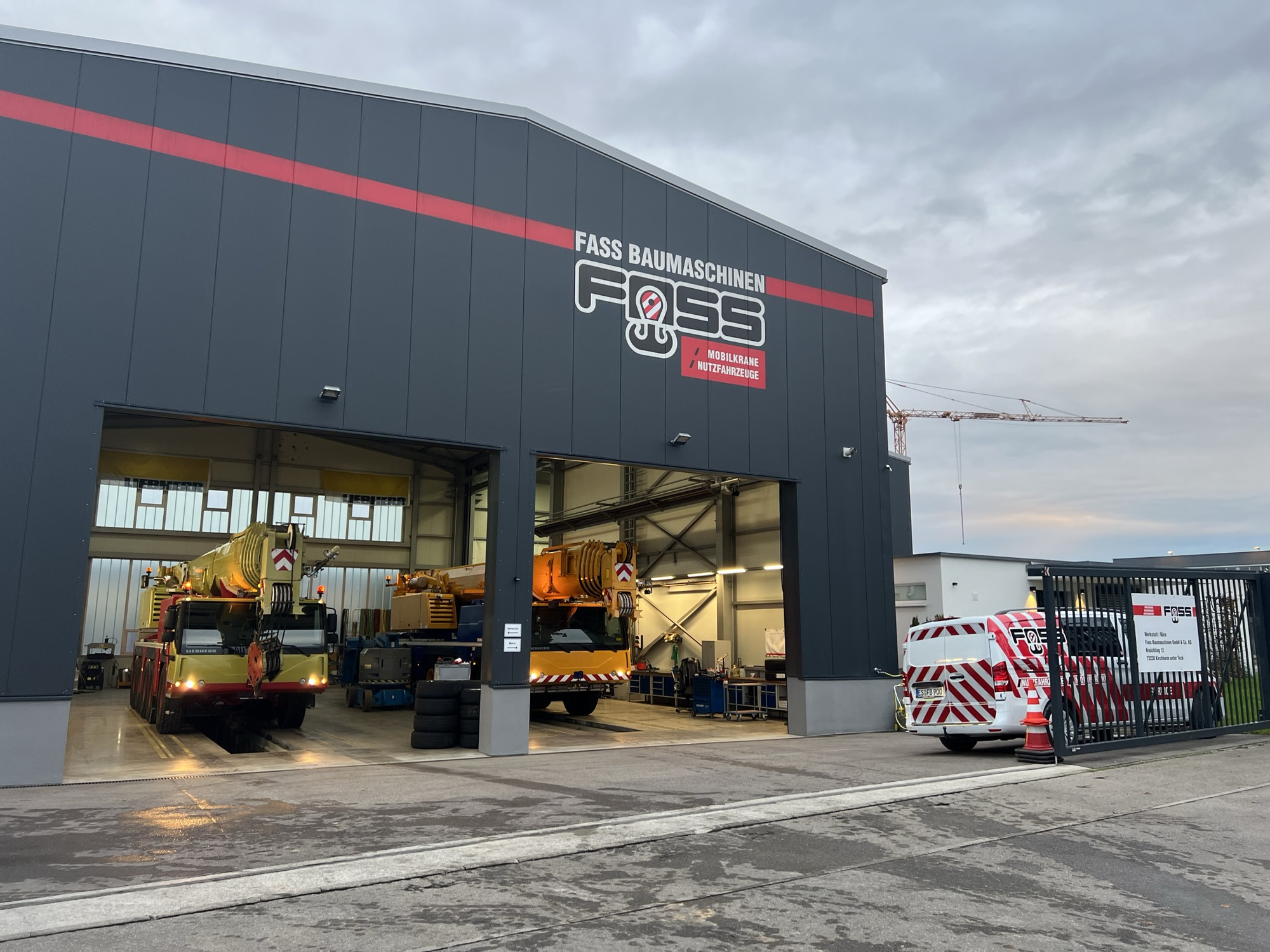 Fass Baumaschinen GmbH & Co. KG - Kamyonlar VOLVO - Yıl: 2024 undefined: fotoğraf 1