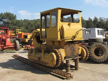 Buldozer CATERPILLAR D6C