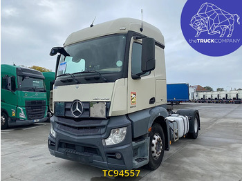 Çekici MERCEDES-BENZ Actros 1843