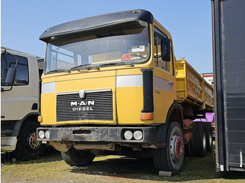 Damperli kamyon MAN