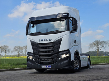 Çekici IVECO S-WAY