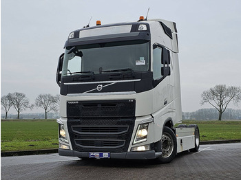 Çekici VOLVO FH 460