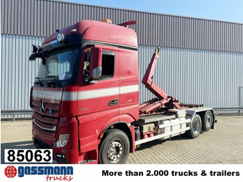 Kancalı yükleyici kamyon MERCEDES-BENZ Actros 2551