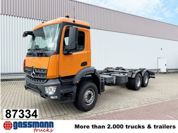 Şasi kamyon MERCEDES-BENZ Arocs