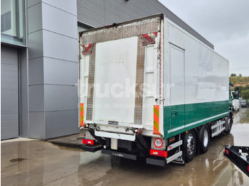 Kapalı kasa kamyon SCANIA P320.26 ejes 6x2*4: fotoğraf 3