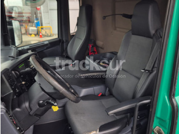 Kapalı kasa kamyon SCANIA P320.26 ejes 6x2*4: fotoğraf 5