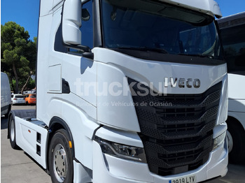 Çekici IVECO S-WAY