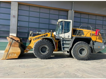 Tekerlekli yükleyici LIEBHERR L 566