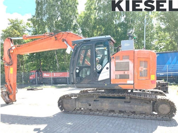 Paletli ekskavatör HITACHI ZX225