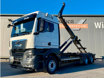 Kancalı yükleyici kamyon MAN TGX 26.510