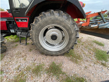 Traktör Case IH 844 A: fotoğraf 3