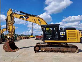 Paletli ekskavatör CATERPILLAR 330FLN