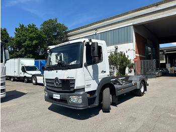 Şasi kamyon MERCEDES-BENZ Atego