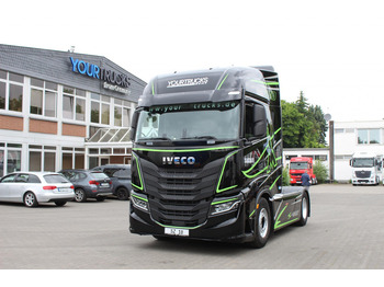 Çekici IVECO S-WAY