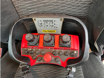 MERCEDES-BENZ Arocs 1845 4x4 HAD 2-Achs Allradkipper Heckkran Funk finansal kiralama MERCEDES-BENZ Arocs 1845 4x4 HAD 2-Achs Allradkipper Heckkran Funk: fotoğraf 3