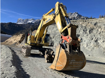 Paletli ekskavatör KOMATSU