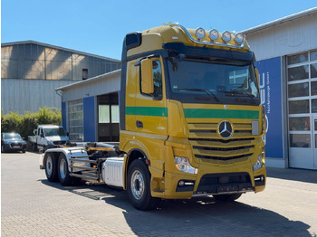 Kancalı yükleyici kamyon MERCEDES-BENZ Actros