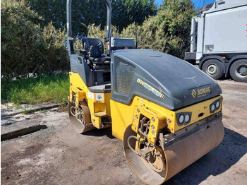 Yol silindiri BOMAG