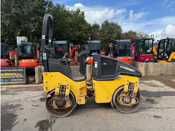 Yol silindiri BOMAG