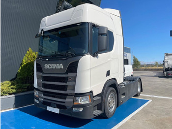 Çekici SCANIA R 450