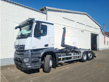Kancalı yükleyici kamyon MERCEDES-BENZ Actros 2545