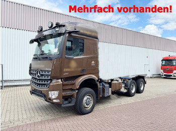 Şasi kamyon MERCEDES-BENZ Arocs 3351