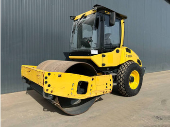 Silindir makinesi BOMAG