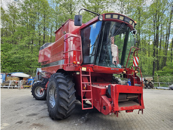 Biçerdöver CASE IH