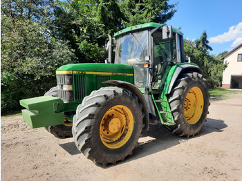 Traktör JOHN DEERE 6910: fotoğraf 3