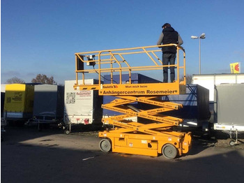 Yeni Makasli platform Scherenbühne Compact 8 Sonderanhänger Mietgerät: fotoğraf 4