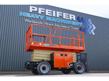 Makasli platform JLG