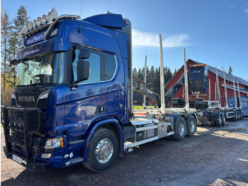 Tomruk kamyonu SCANIA R 650