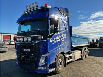 Kancalı yükleyici kamyon VOLVO FH 540
