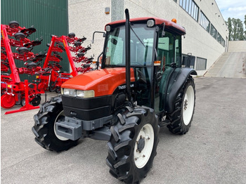 Traktör NEW HOLLAND