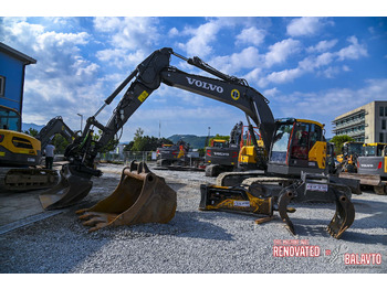 Paletli ekskavatör VOLVO ECR235EL: fotoğraf 3