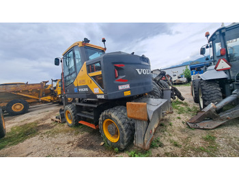 Tekerlekli ekskavatör VOLVO EWR150E
