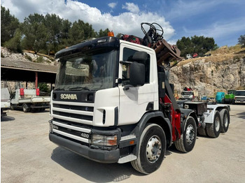 Kancalı yükleyici kamyon SCANIA 124