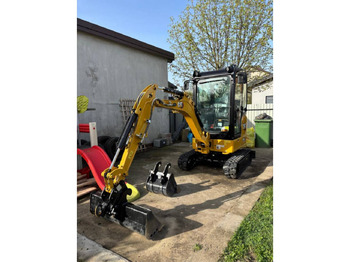 Paletli ekskavatör CATERPILLAR 301.8
