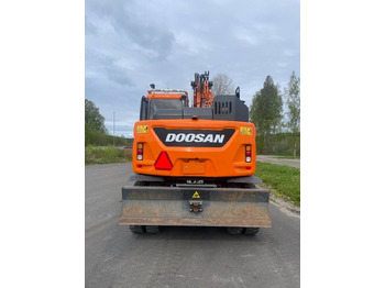 Tekerlekli ekskavatör Doosan DX 165 W: fotoğraf 5