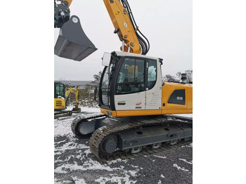 Tekerlekli ekskavatör LIEBHERR