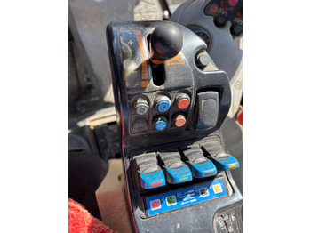 Kabin ve iç mekan - Tarım araçları AGCO Massay Ferguson 8480 Przełączniki Przycisk Kabiny Kabinowe: fotoğraf 4 Kabin ve iç mekan - Tarım araçları AGCO Massay Ferguson 8480 Przełączniki Przycisk Kabiny Kabinowe: fotoğraf 4