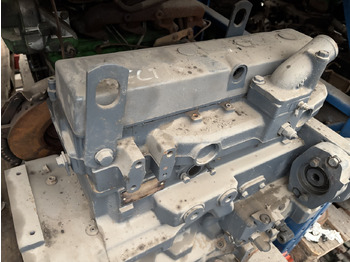 Motor ve yedek parça - Tarım araçları John Deere 4045TRT72 4045 TRT 72 Silnik CZĘŚCI R516309: fotoğraf 2 Motor ve yedek parça - Tarım araçları John Deere 4045TRT72 4045 TRT 72 Silnik CZĘŚCI R516309: fotoğraf 2
