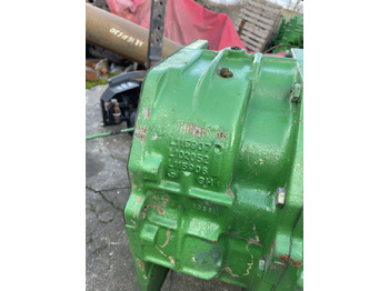 Transmisyon JOHN DEERE
