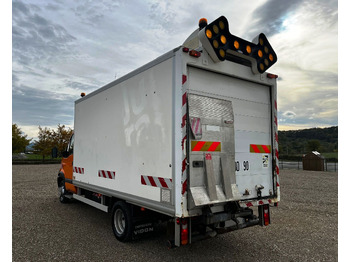 Kapalı kasa kamyon RENAULT Mascott DCI 160 CAISSE + HAYON: fotoğraf 3 Kapalı kasa kamyon RENAULT Mascott DCI 160 CAISSE + HAYON: fotoğraf 3