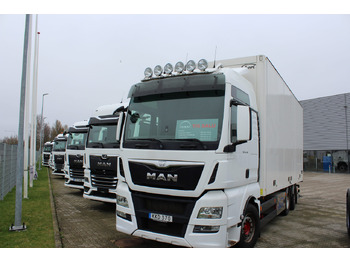 Kapalı kasa kamyon MAN TGX 26.480