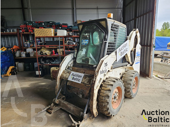 Mini yükleyici BOBCAT