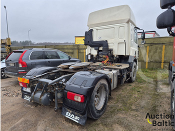 Çekici DAF FTCF85.410T: fotoğraf 3