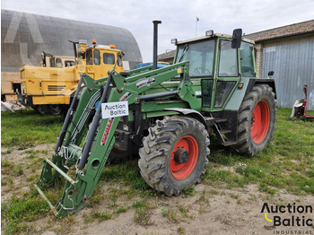 Traktör FENDT Farmer 300