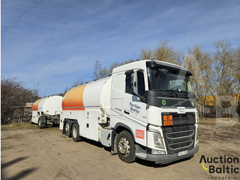 Tanker kamyon VOLVO FH 420